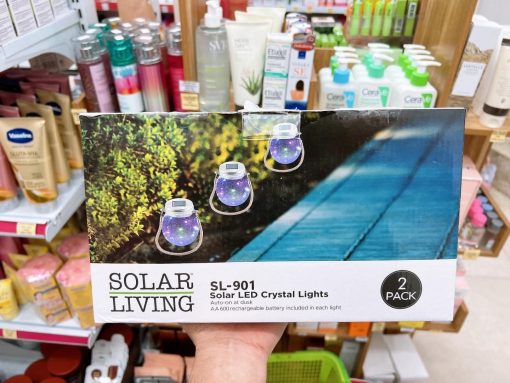 Đèn led năng lượng mặt trời hình quả cầu trang trí sân vườn